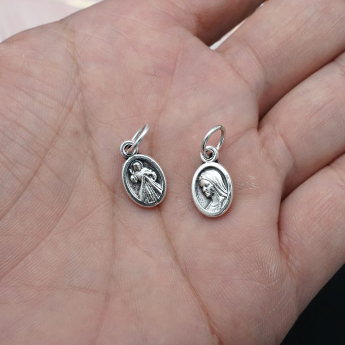 DIY小吊牌-椭圆圣母+上主慈悲-锌合金-1cm Catholic religious art
