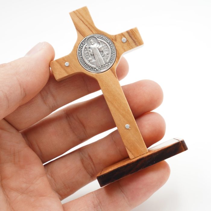 十字架-圣本笃-橄榄木制带底座带包装盒-8.5x5cm Catholic religious art