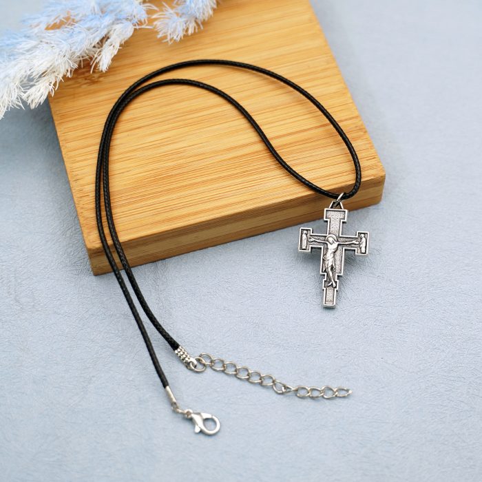 项链十字架-达弥盎-金属-仿古银-2.2x3.5cm-带绳 Catholic religious art