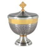 锤纹金属圣体盒（低杯），杯直径12厘米，高16.5厘米