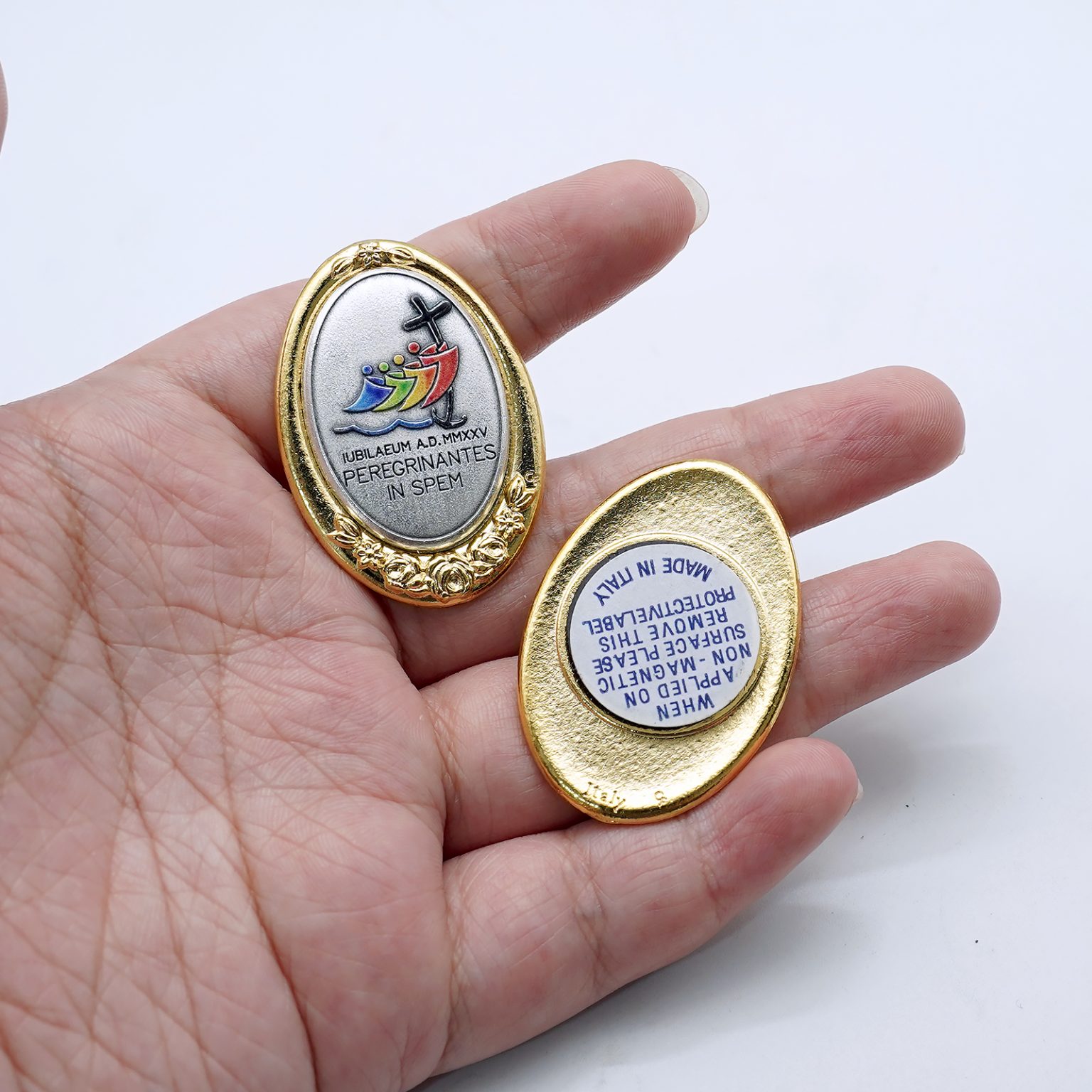 冰箱贴-圣牌磁吸- 2025禧年-金色-彩色-4.2x2.9cm