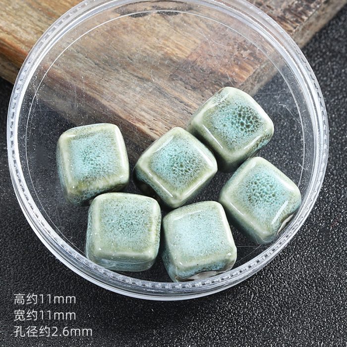DIY珠子-陶瓷花釉方珠-绿白色10mm Catholic religious art