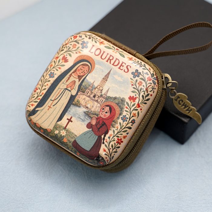 金属念珠包-卡通露德圣母 (Our Lady of Lourdes)-拉链款-7x7cm厚度3.3cm Catholic religious art