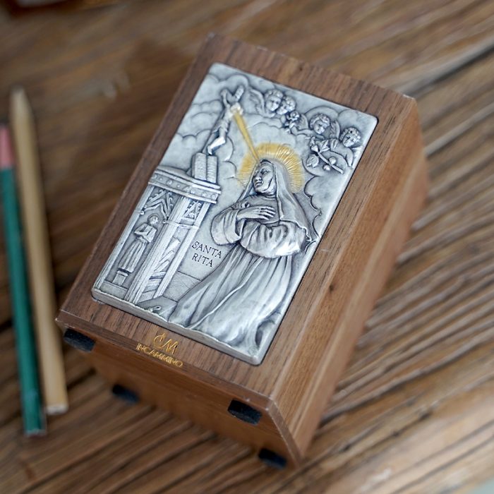 笔筒-浮雕圣像-圣妇丽达-胡桃木特制纪念款-11x7.5x7.5cm Catholic religious art