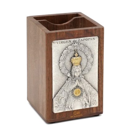 笔筒-浮雕圣像-萨波潘圣母-胡桃木特制纪念款-11x7.5x7.5cm