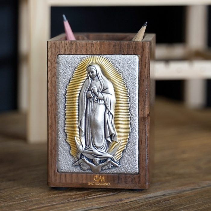 笔筒-浮雕圣像-瓜达卢佩-胡桃木特制纪念款-11x7.5x7.5cm Catholic religious art