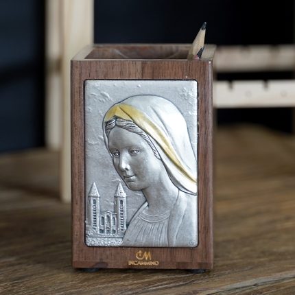 笔筒-浮雕圣像-默主哥耶梅久戈耶-胡桃木特制纪念款-11x7.5x7.5cm