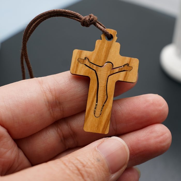 十字架-橄榄木-双层-带挂绳带包装(3.7/4.5/5.5cm ) Catholic religious art