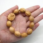 弹力手链-圣母抱耶稣椭圆牌-橄榄木珠-单圈长20cm - 图片 4