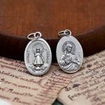 DIY小吊牌-布拉格圣婴+耶稣圣心-锌合金-2.2cm - 图片 2
