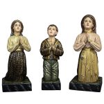 彩绘木雕-跪拜的小牧童（Little Shepherds on Their Knees）-多尺寸