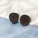 DIY三通-圣母抱耶稣-黑檀木-2.0x1.8cm - 图片 3